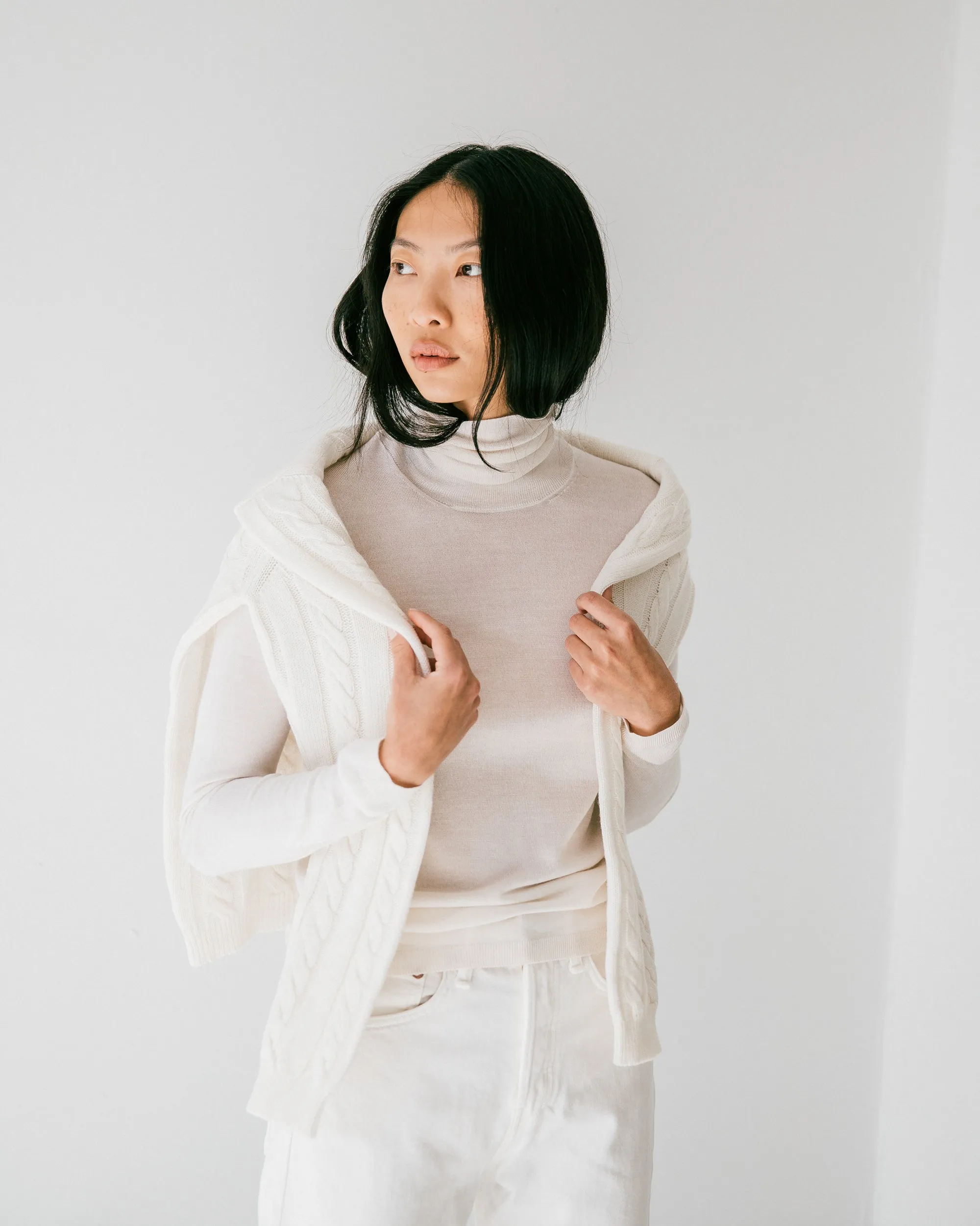 Agyness Turtleneck in Winter White
