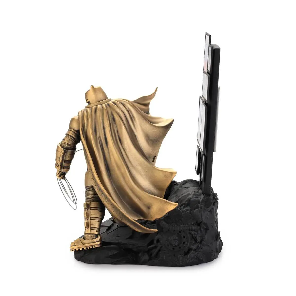 Batman The Dark Knight Returns Limited Edition Gild Figurine by Royal Selangor