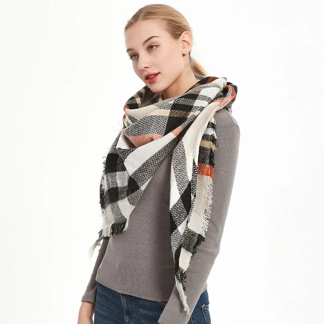 Multicolor Contrast Plaid Pattern Frayed Hem Knit Triangle Scarf