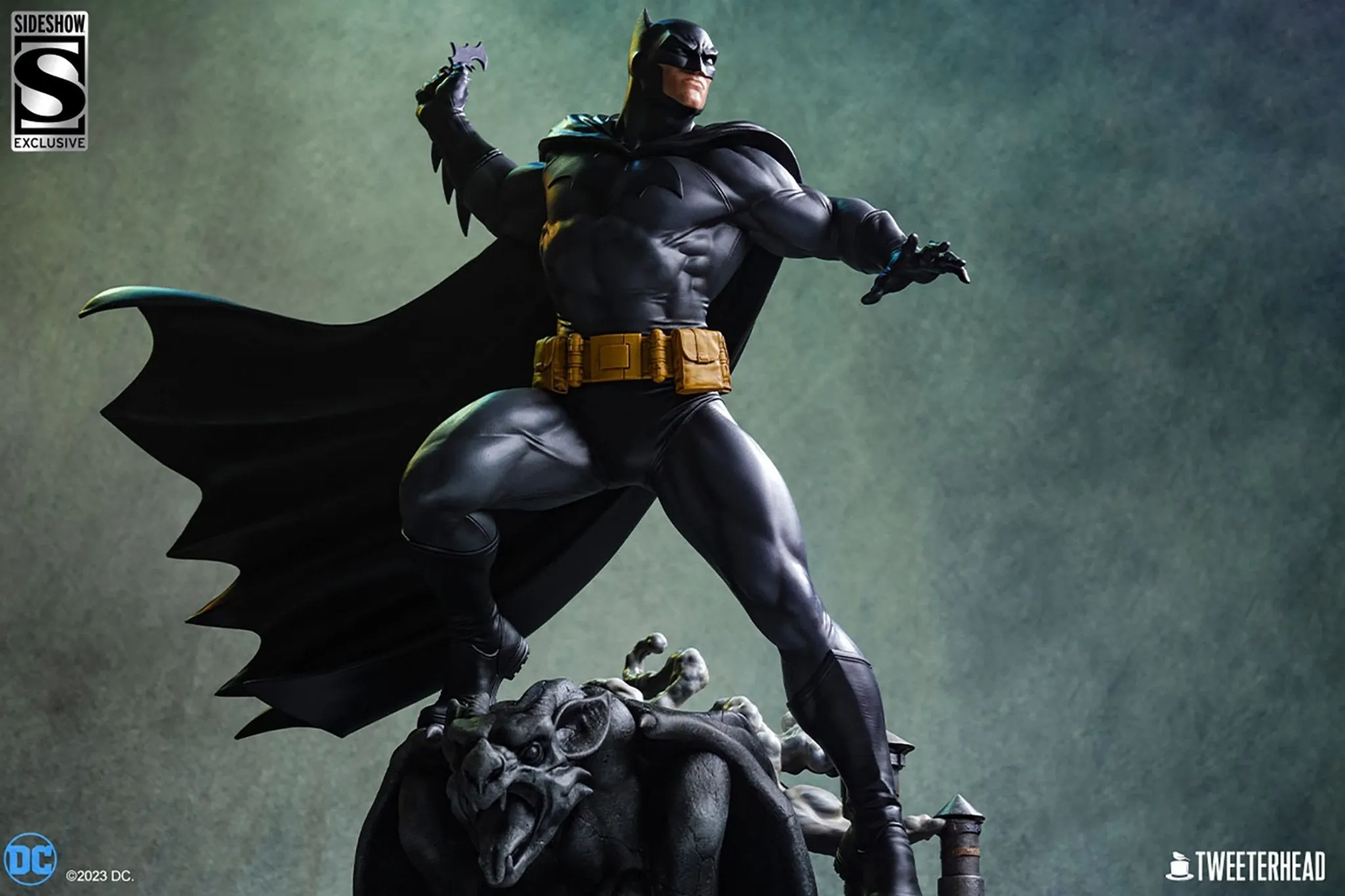 PRE-ORDER: Tweeterhead Batman (Black and Gray Edition) Limited Edition Exclusive Quarter Scale Maquette