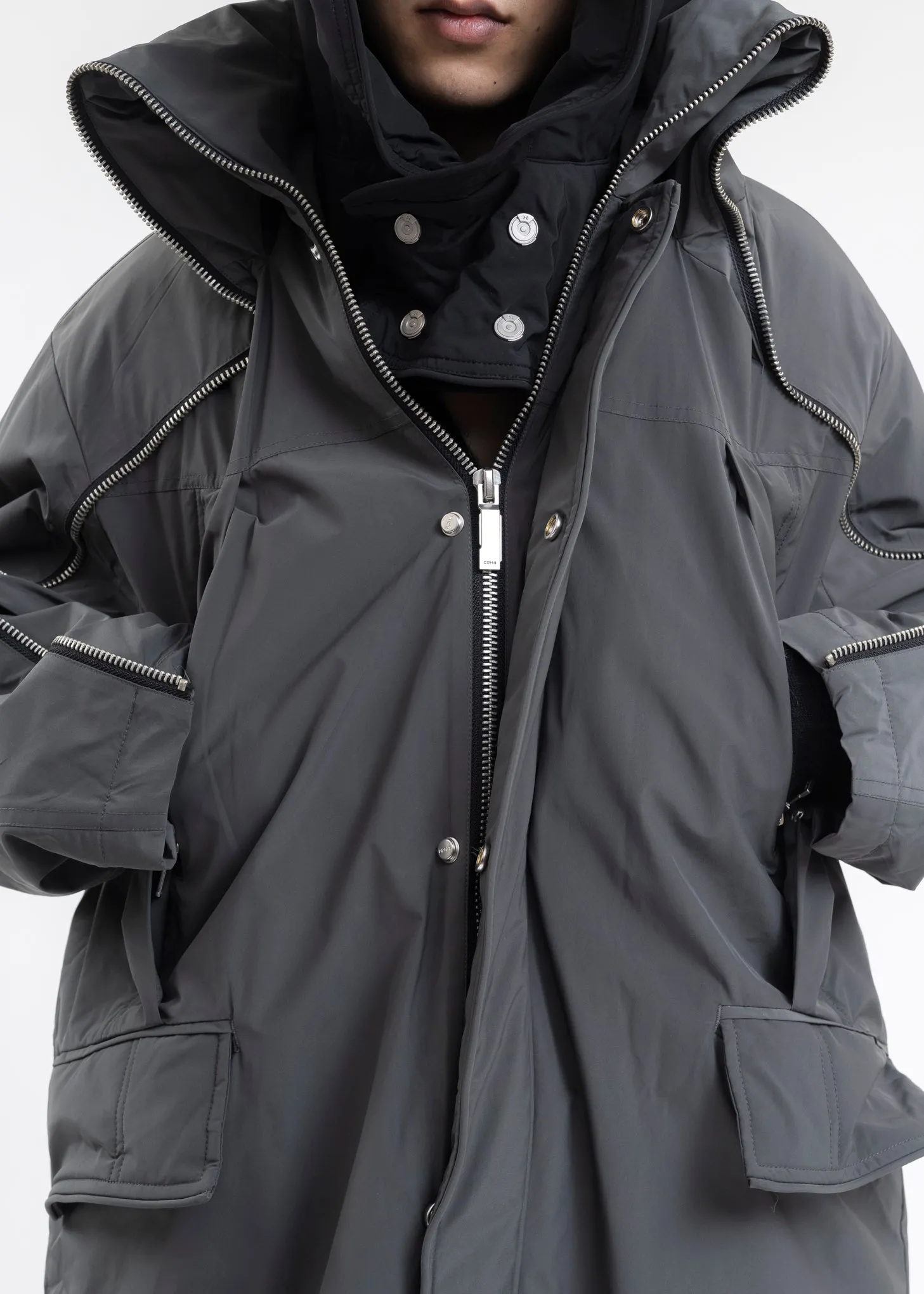 SAGE GREEN CONTINUOUS ZIPPER QUILTED COAT