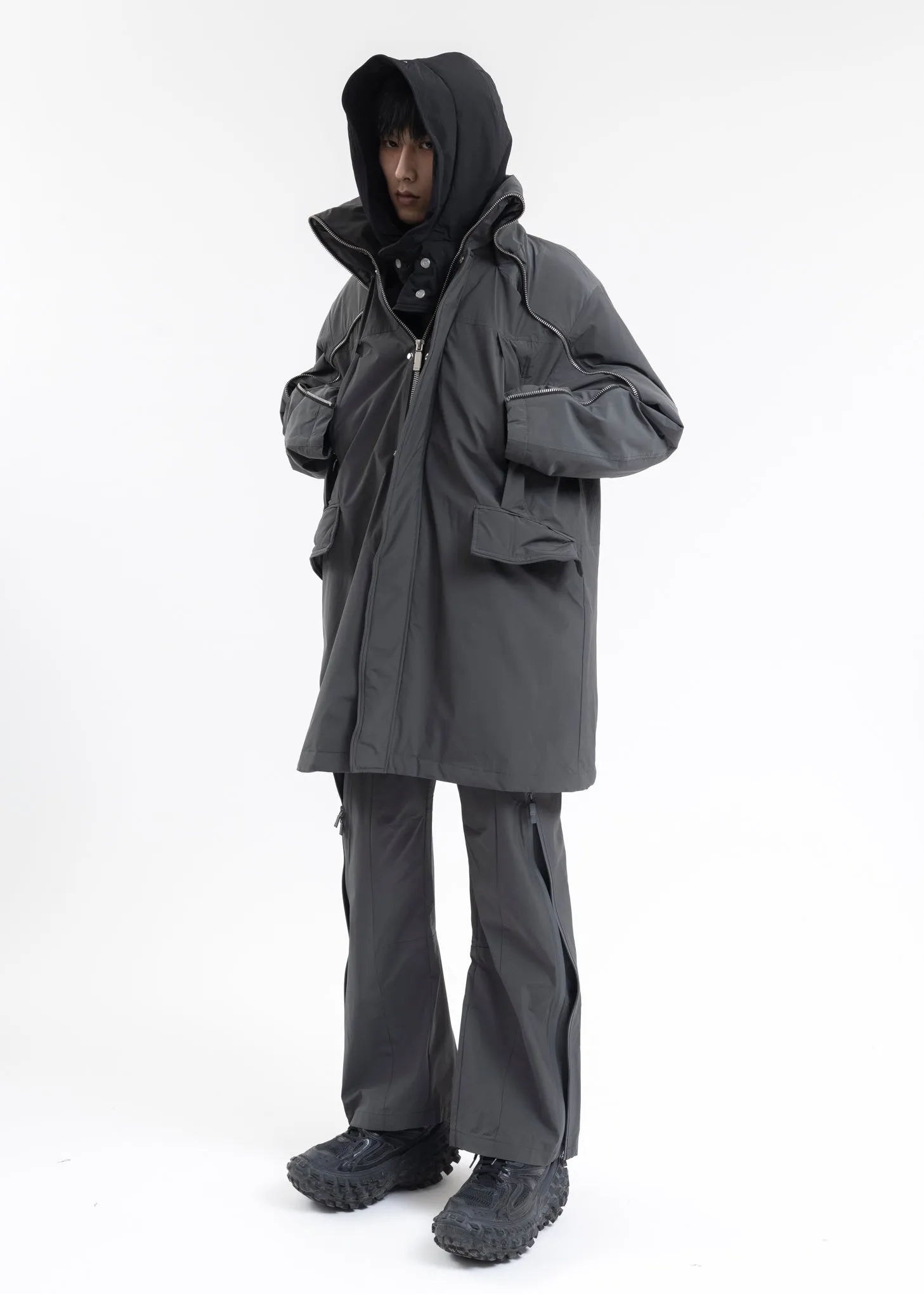 SAGE GREEN CONTINUOUS ZIPPER QUILTED COAT