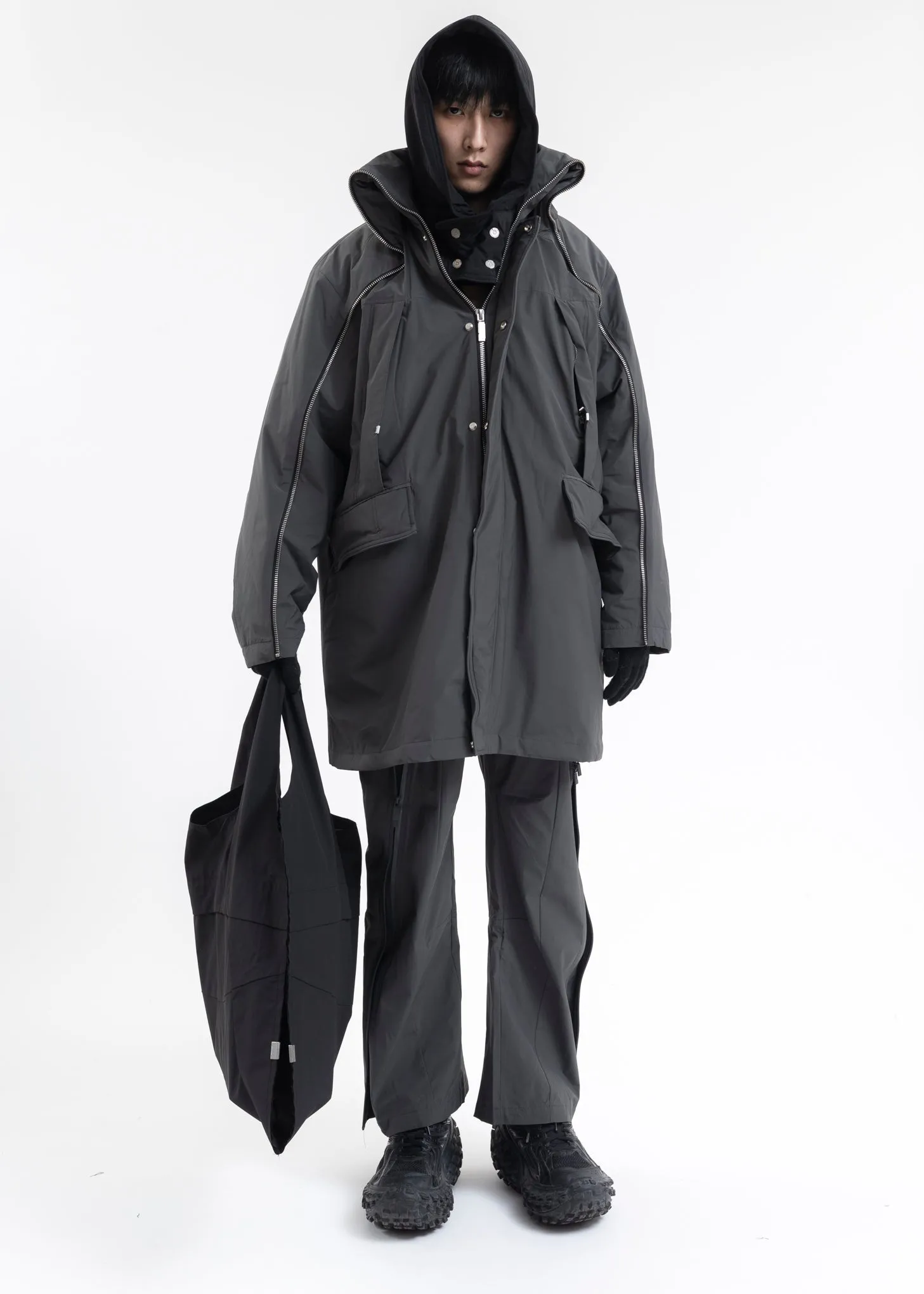 SAGE GREEN CONTINUOUS ZIPPER QUILTED COAT