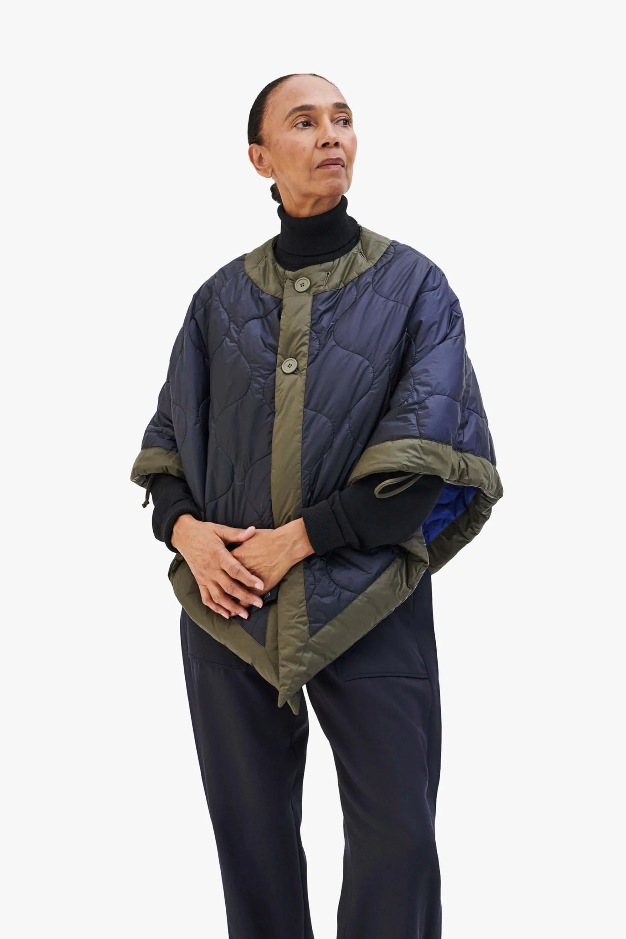 Signature Quilt Cape - Midnight / Cobalt