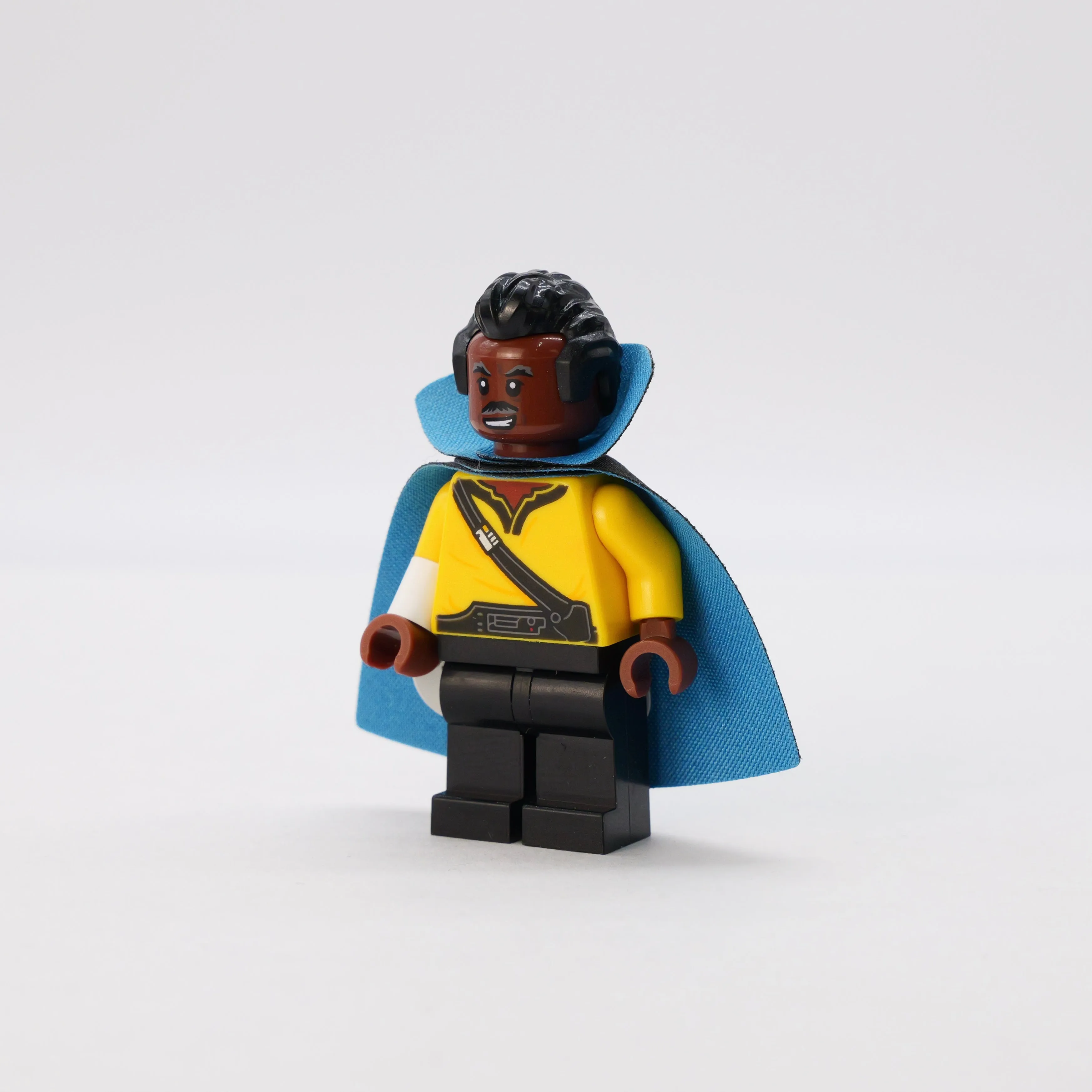sw1067: Lando Calrissian, Old (Cape with Collar)
